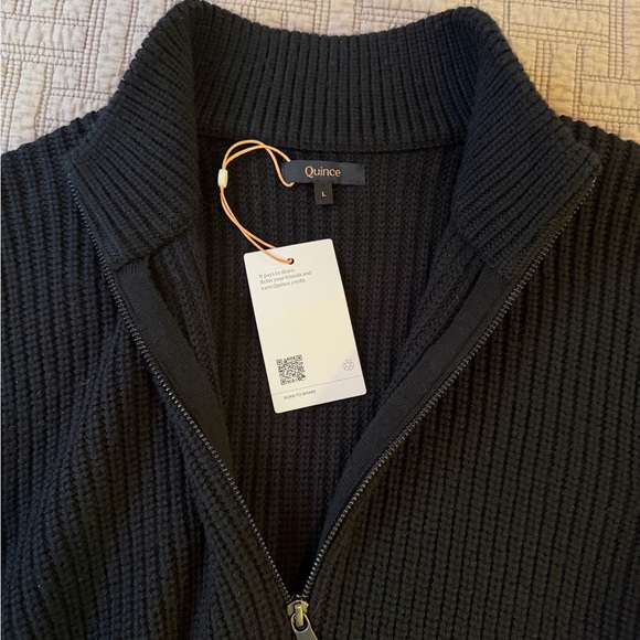 Quince Men's Black Zip-Up Sweater - Picture 3 of 3